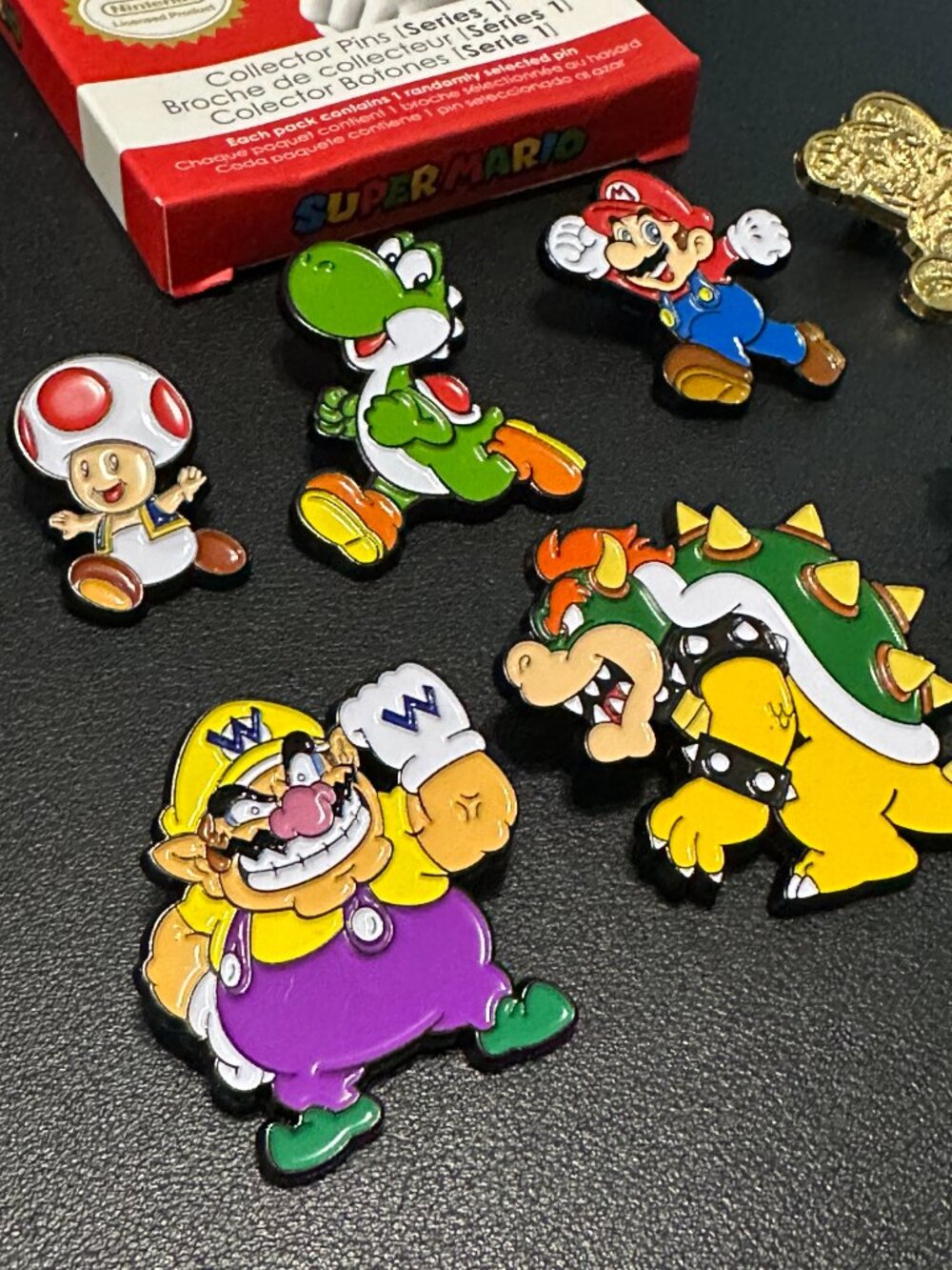 Super Mario Enamel Pin Collection - Picture 3 of 5